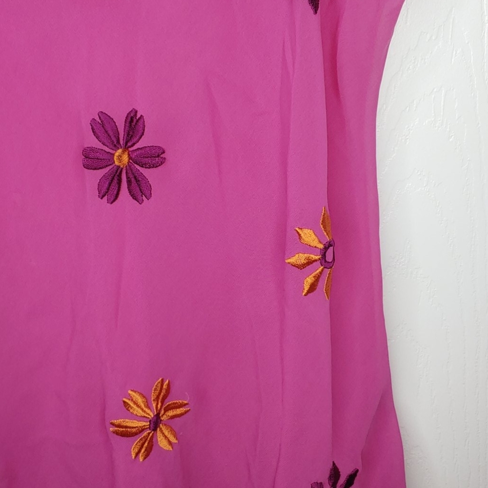 Embroidered Slip - Picture 2 of 5